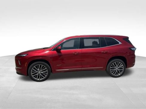 Used 2025 Buick Enclave Avenir w/ Super Cruise Package AWD/4WD image 3