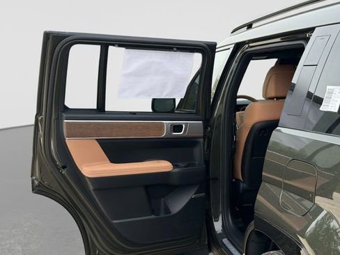 New 2026 Hyundai Santa Fe Calligraphy AWD/4WD image 13