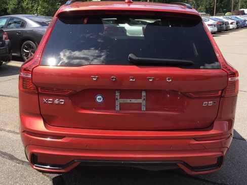 Used 2023 Volvo XC60 B5 Plus AWD/4WD image 6