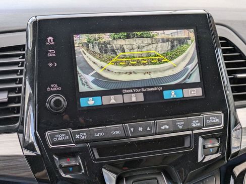 Used 2024 Honda Odyssey Elite image 22