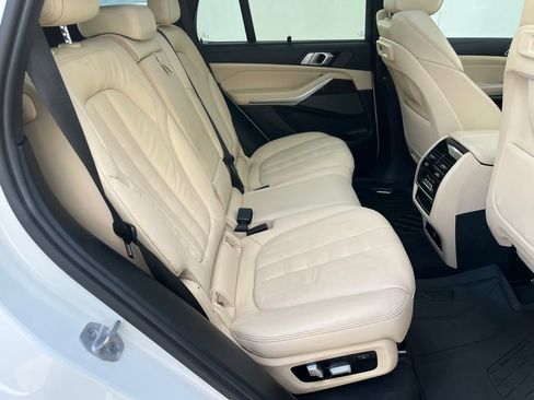 Used 2020 BMW X5 xDrive40i w/ Premium Package AWD/4WD image 27