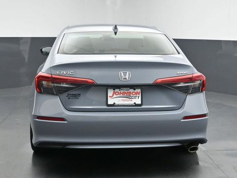 Used 2023 Honda Civic Sport image 7