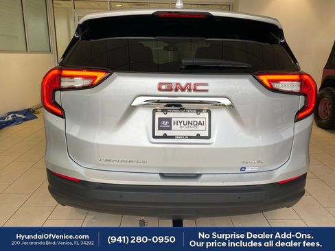 Used 2022 GMC Terrain SLE AWD/4WD image 48