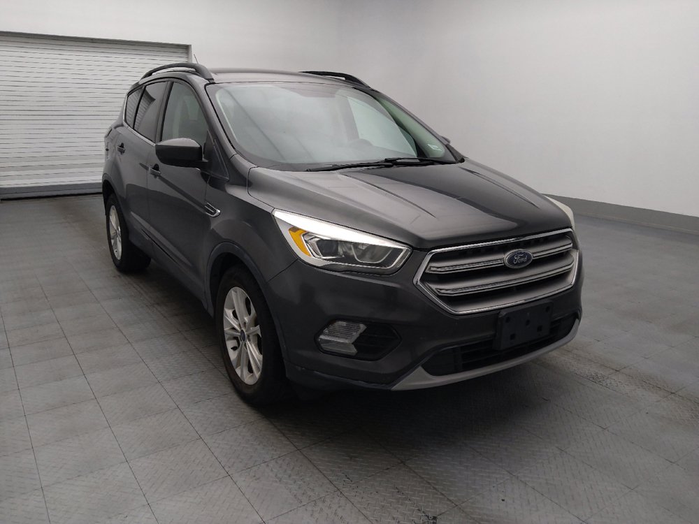 Used 2017 Ford Escape SE w/ SE Leather Comfort Package FWD image 13