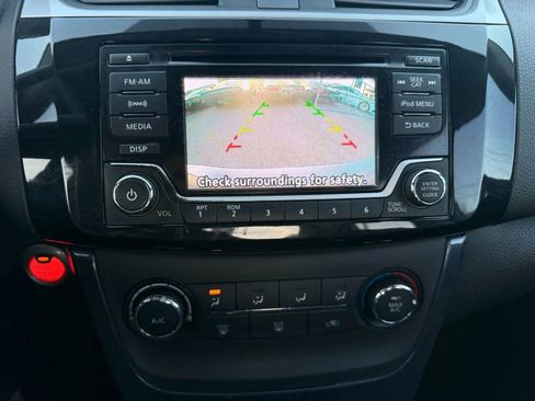 Used 2017 Nissan Sentra SR Turbo image 18