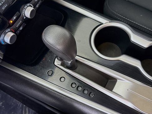 Used 2020 Nissan Pathfinder S image 20