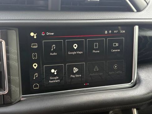 Used 2023 GMC Yukon XL Denali AWD/4WD image 18
