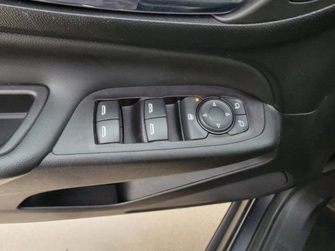Used 2022 Chevrolet Equinox LT FWD image 16