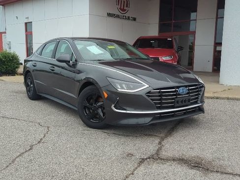 Used 2021 Hyundai Sonata SE FWD image 3