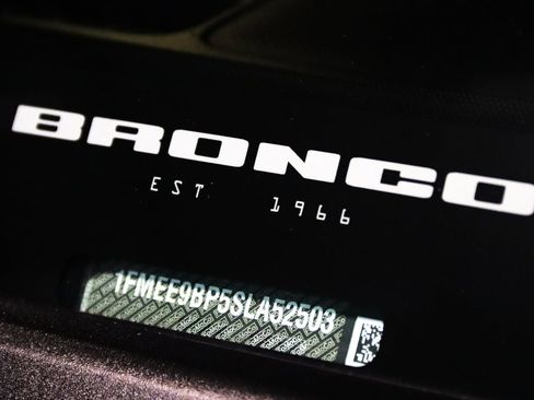 Used 2025 Ford Bronco Badlands AWD/4WD image 23