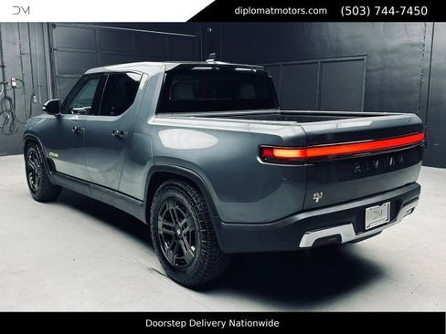 Used 2022 Rivian R1T Adventure AWD/4WD image 4
