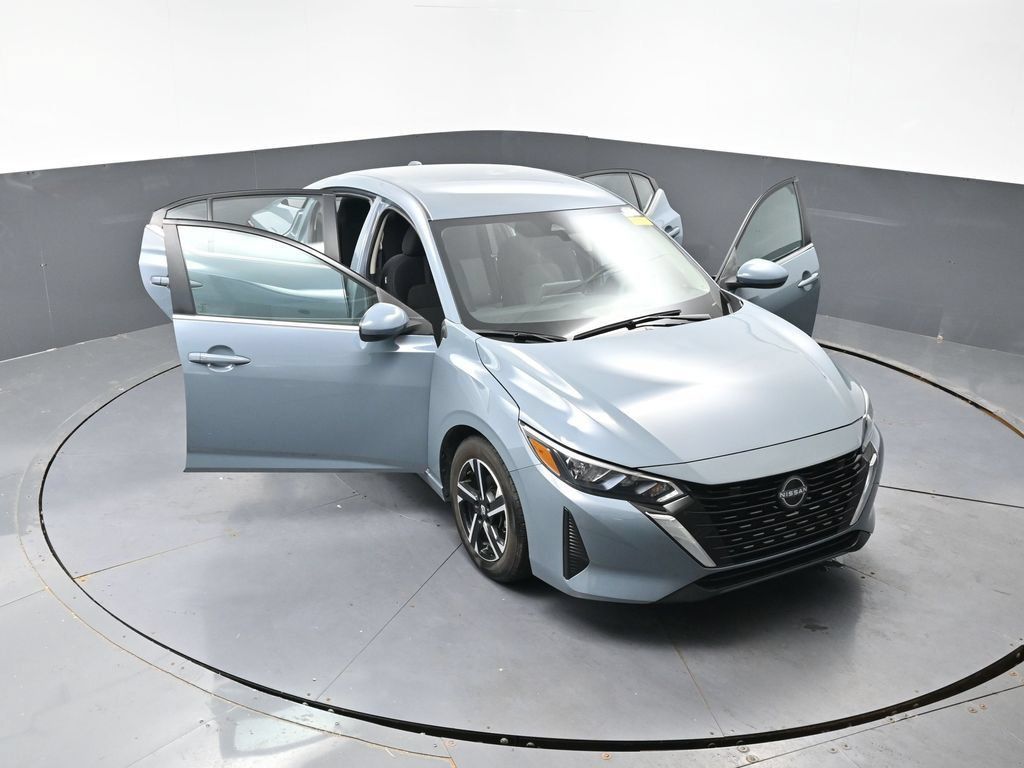 Used 2024 Nissan Sentra SV FWD image 57
