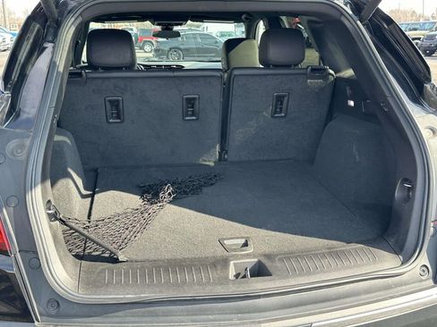 Used 2023 Cadillac XT5 Luxury image 11