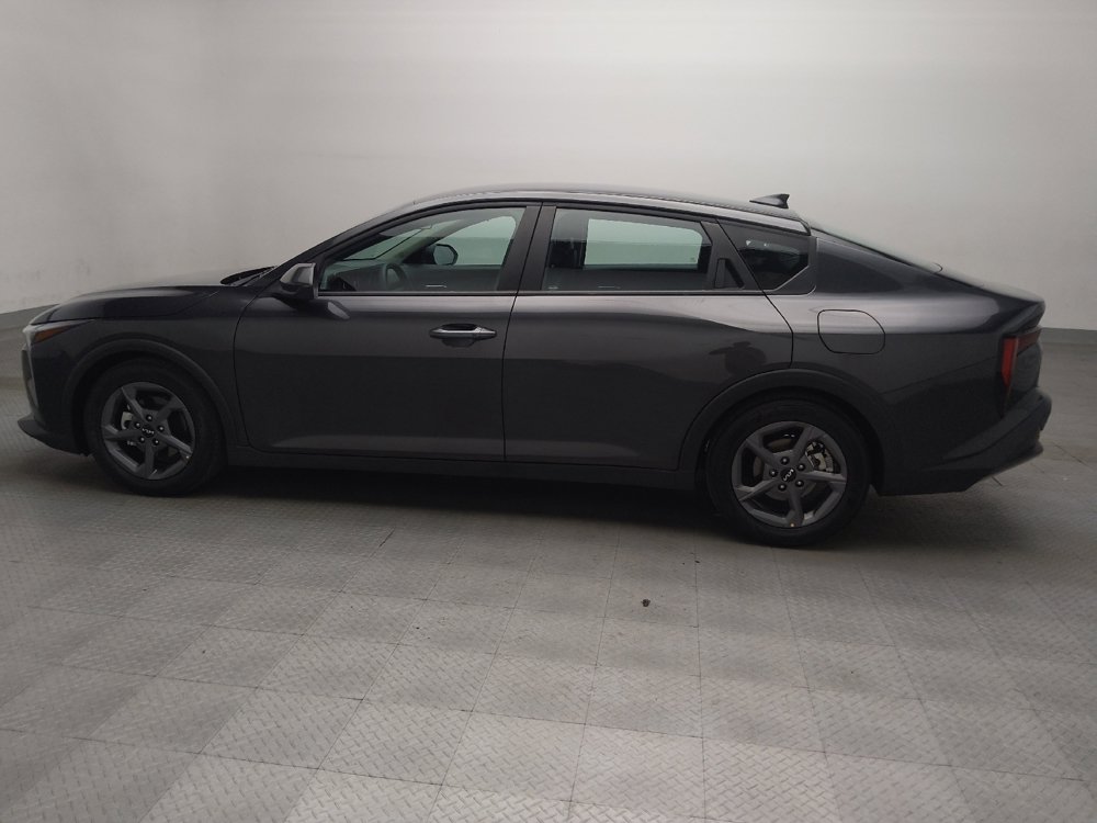 Used 2025 Kia K4 FWD image 3