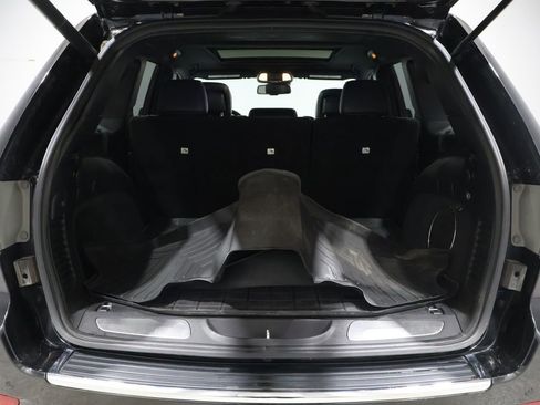 Used 2015 Jeep Grand Cherokee Overland w/ Advanced Technology Group image 22