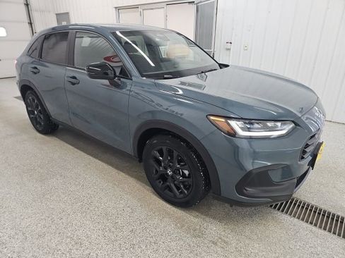 Used 2024 Honda HR-V Sport image 6