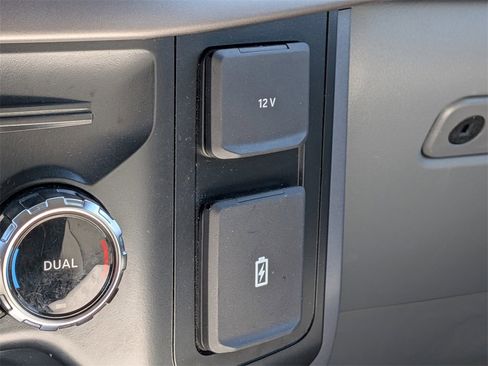 Used 2024 Ford F150 XLT w/ Tow/Haul Package image 25