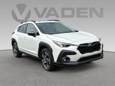 Used 2025 Subaru Crosstrek 2.0i Premium AWD/4WD image 1
