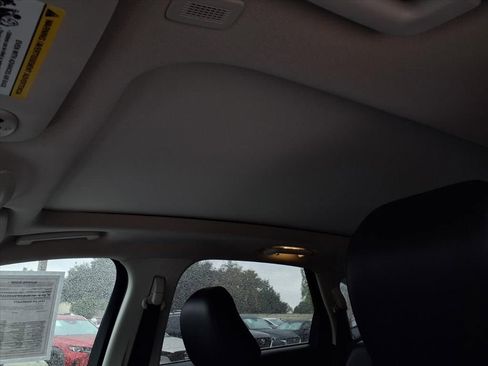 Used 2020 Ford Edge Titanium w/ Equipment Group 301A image 18