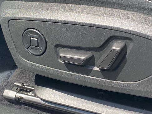 Used 2023 Audi Q4 e-tron Premium Plus w/ Premium Plus AWD/4WD image 11