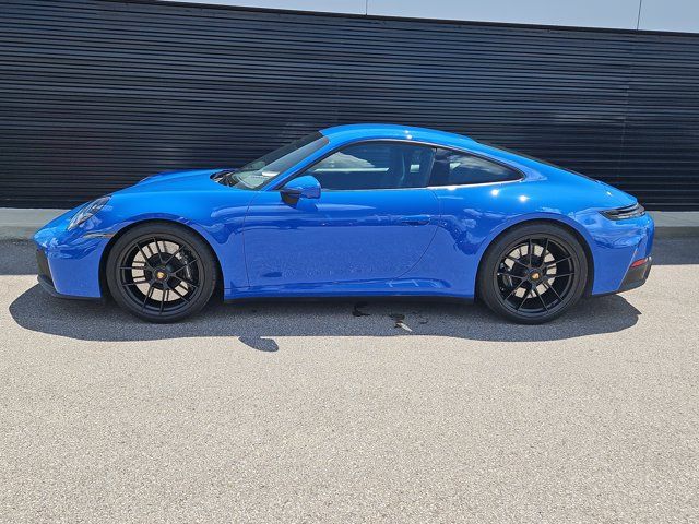 Certified 2026 Porsche 911 Carrera GTS RWD image 6