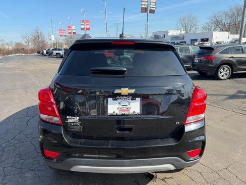 Used 2020 Chevrolet Trax LT image 6