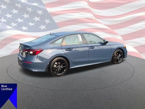 Used 2025 Honda Civic Sport image 3