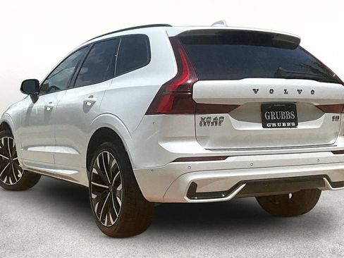 Certified 2026 Volvo XC60 B5 Ultra AWD/4WD image 16