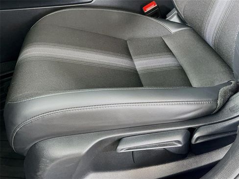 Used 2023 Honda Civic Sport image 24