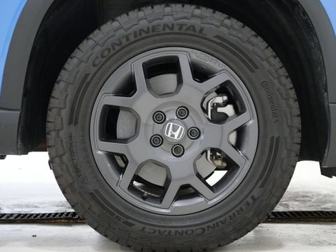 Used 2024 Honda Pilot TrailSport image 6