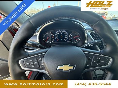 Used 2023 Chevrolet Malibu LT image 11