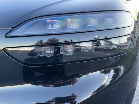 Used 2023 Genesis GV60 Advanced w/ Security Package image 14