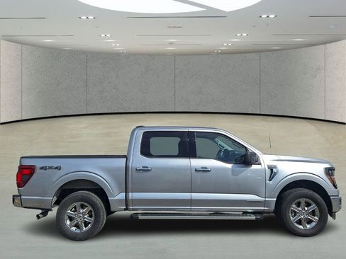 Used 2024 Ford F150 XLT w/ Mobile Office Package image 6