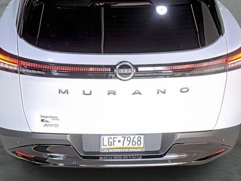 Used 2025 Nissan Murano SV AWD/4WD image 11