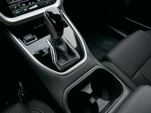 Certified 2025 Subaru Outback Premium image 24