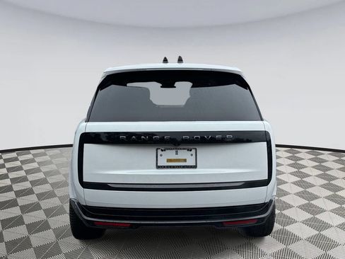 Used 2024 Land Rover Range Rover Autobiography AWD/4WD image 3