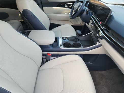 New 2026 Kia Carnival SX Prestige image 12