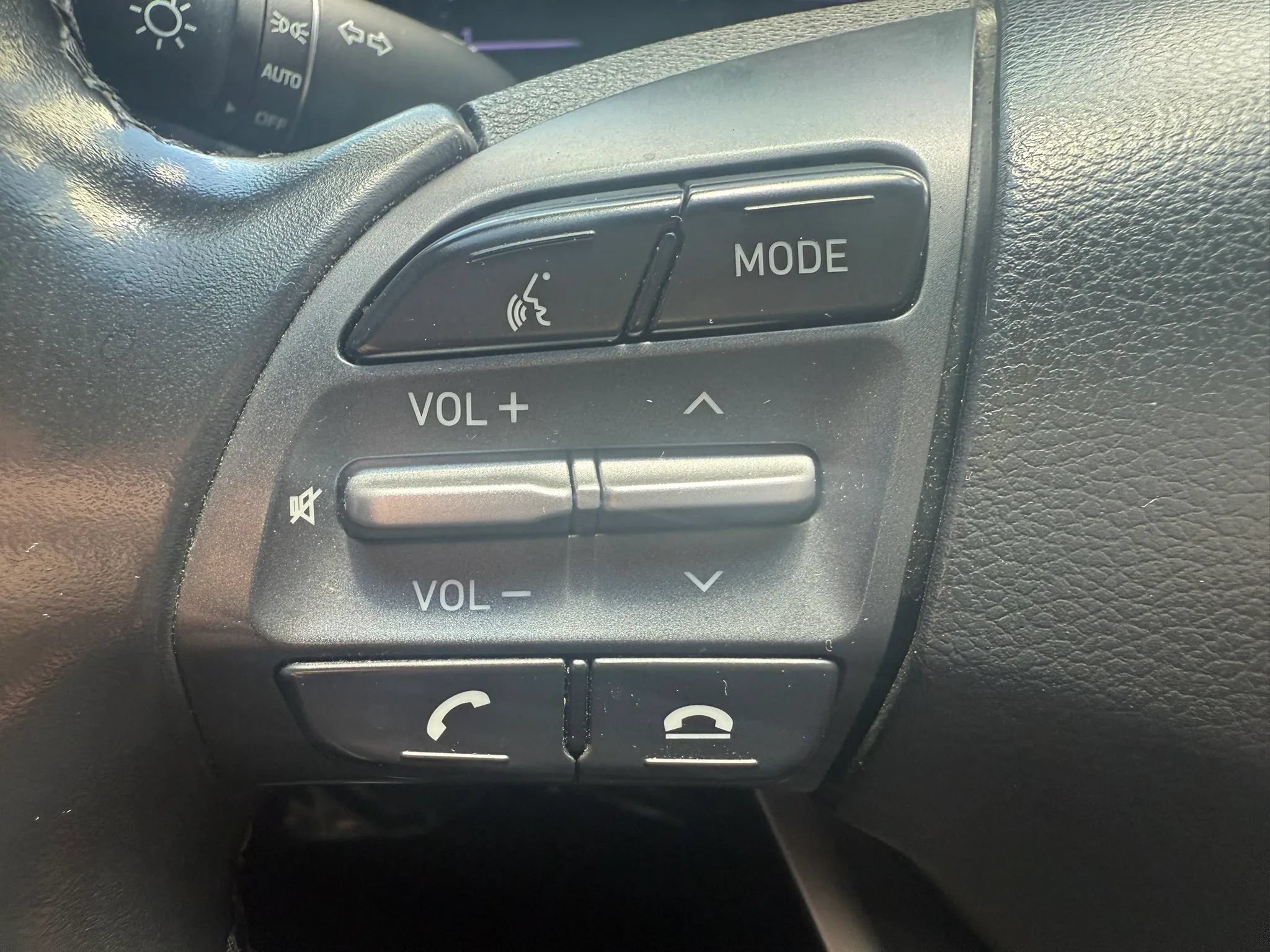 Used 2019 Hyundai Kona SEL FWD image 12