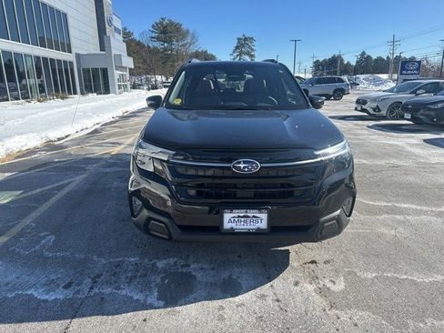 New 2025 Subaru Forester Touring image 2