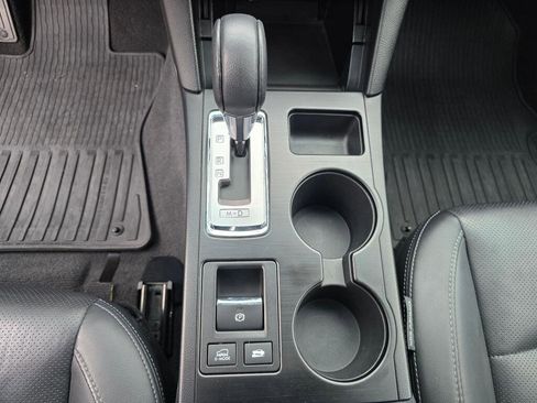 Used 2015 Subaru Outback 2.5i Limited image 37