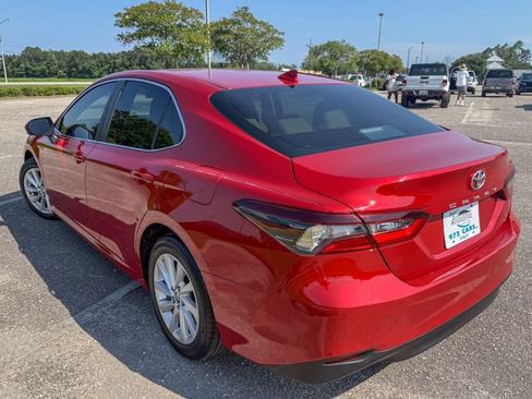 Used 2024 Toyota Camry LE FWD image 6