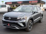 Used 2024 Volkswagen Taos SE image 3