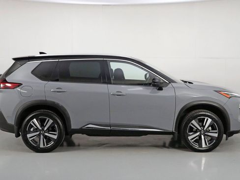 Used 2021 Nissan Rogue SL w/ Premium Package image 51