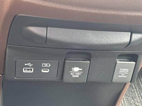 Used 2025 Honda Odyssey Elite image 48