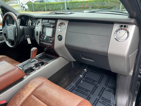 Used 2011 Ford Expedition King Ranch w/ 401A Rapid Spec Order Code AWD/4WD image 32