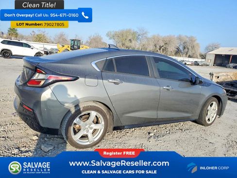 Used 2016 Chevrolet Volt LT w/ Comfort Package image 4