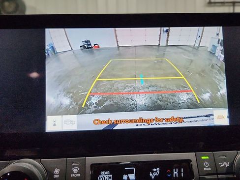 Used 2024 Toyota Grand Highlander XLE image 21