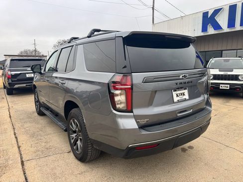 Used 2021 Chevrolet Tahoe Z71 w/ Rear Media and Nav Package image 3
