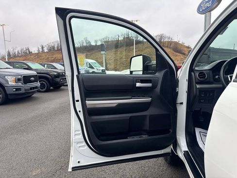 Used 2016 Toyota Tundra SR5 w/ TRD Off Road Package image 25