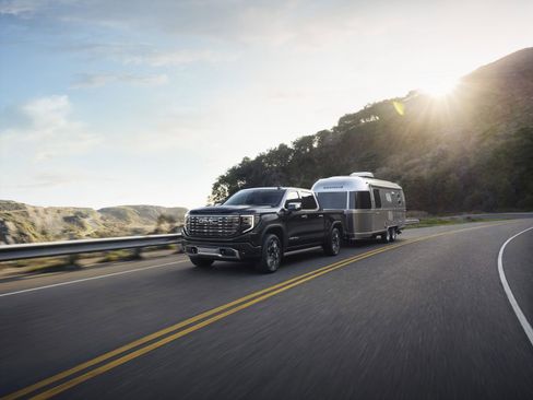 New 2026 GMC Sierra 1500 AT4X AWD/4WD image 3
